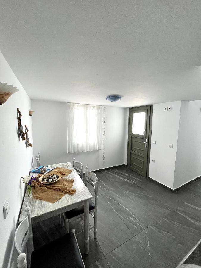 Alonistra Oia Houses Foinikiá Eksteriør billede